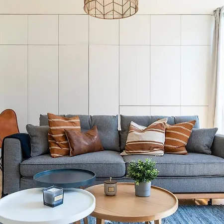 Modern 1 Bedroom With Balcony Lizbona
